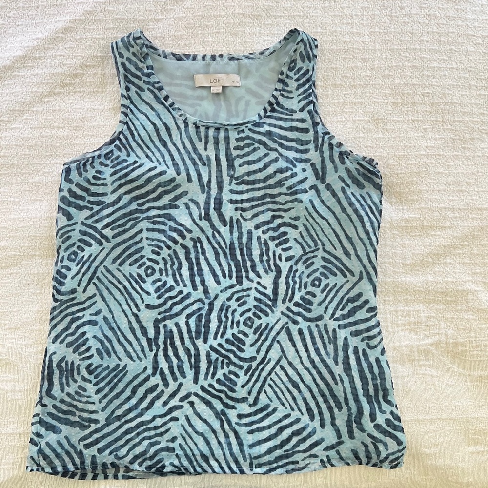 Ann Taylor LOFT Petite Small Blue Scoop Neck Sleeveless Lined Top Blouse Summer